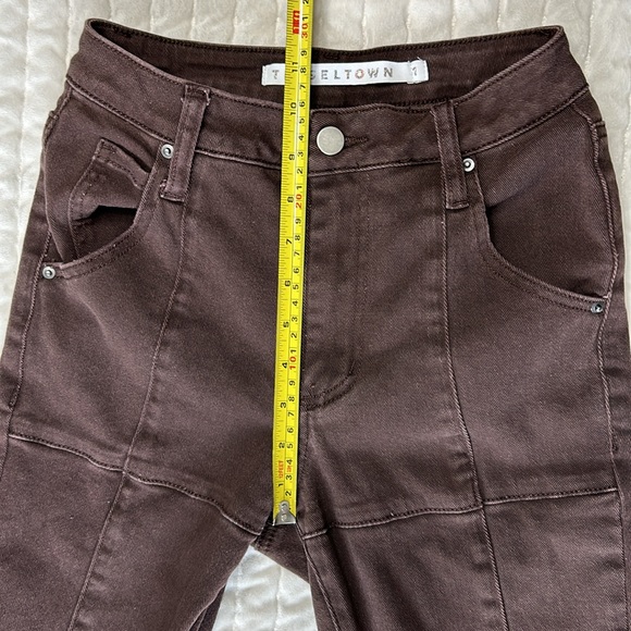 Tinseltown Brown High Rise Pieced Flare Jeans - Size 1 - Picture 9 of 9